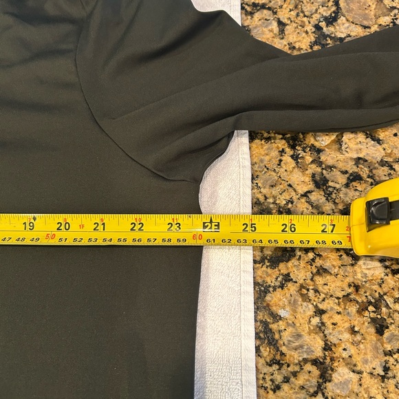 Under Armour All-Season long sleeve shirt XL NEW w/tags - Picture 6 of 8